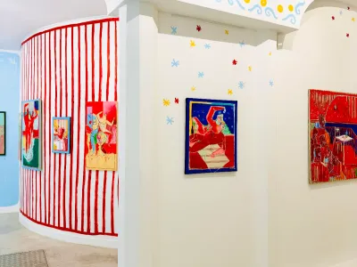 Historic Bank Venue in Paris with Glass Roof & Natural Light