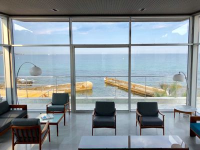 Beachfront Villa with Sea View for Events in Sainte-Maxime