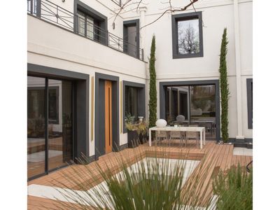 Luxury Private Villa in Paris with Pool, Garden & Home Cinema