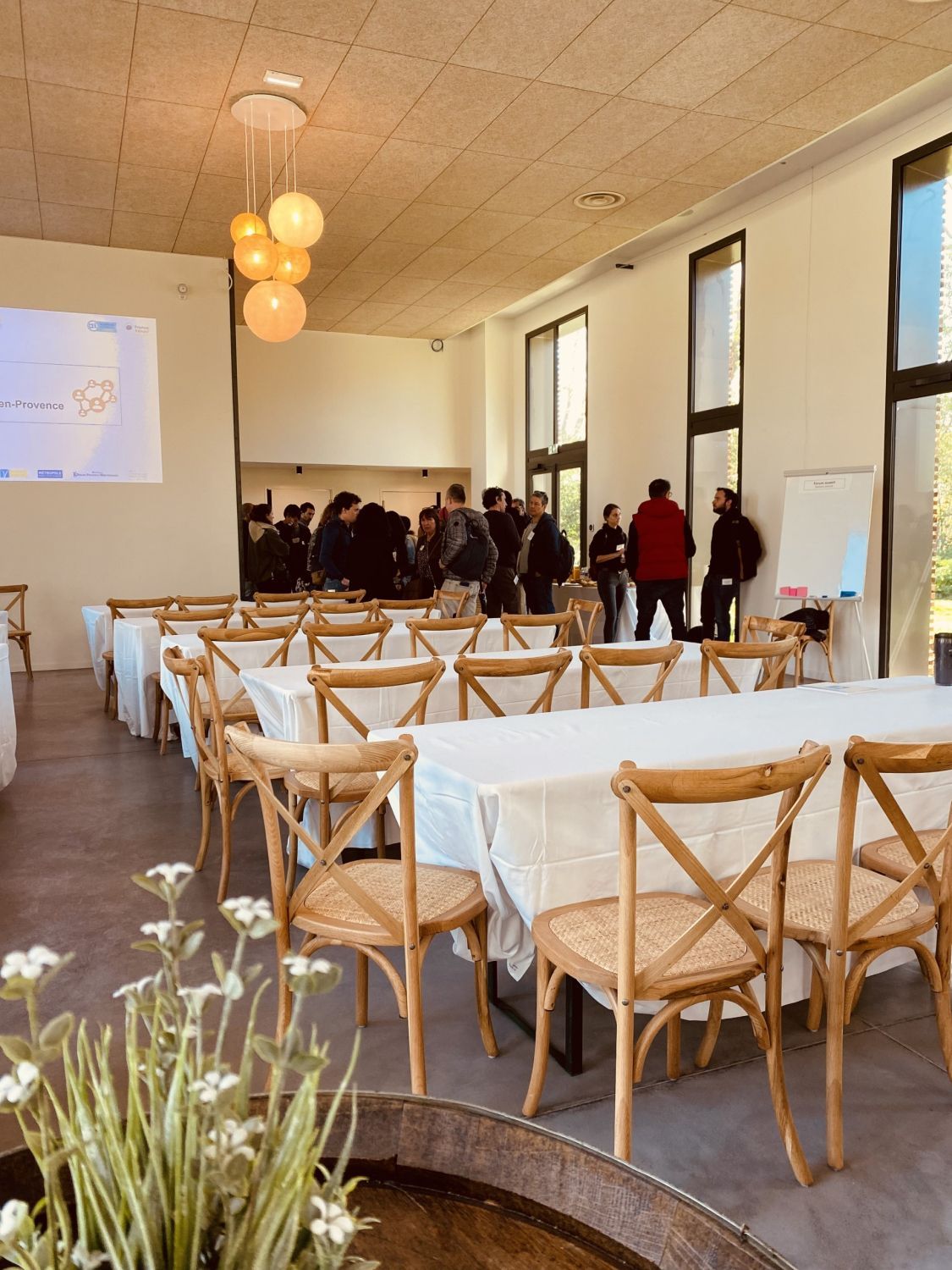 Modern Event Venue in Provence | Seminar & Wedding Space