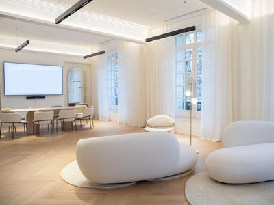 Elegant 900 m² Event Space in Paris' 16th Arrondissement