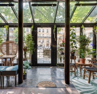 The Veranda & Grand Salon: Versatile Event Space in Paris