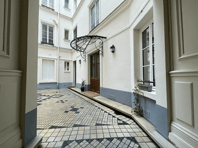 Beautiful 3 rooms - Paris 8