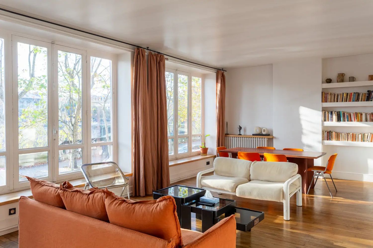 Appartement Élégant avec Vue sur Seine pour Événements à Paris