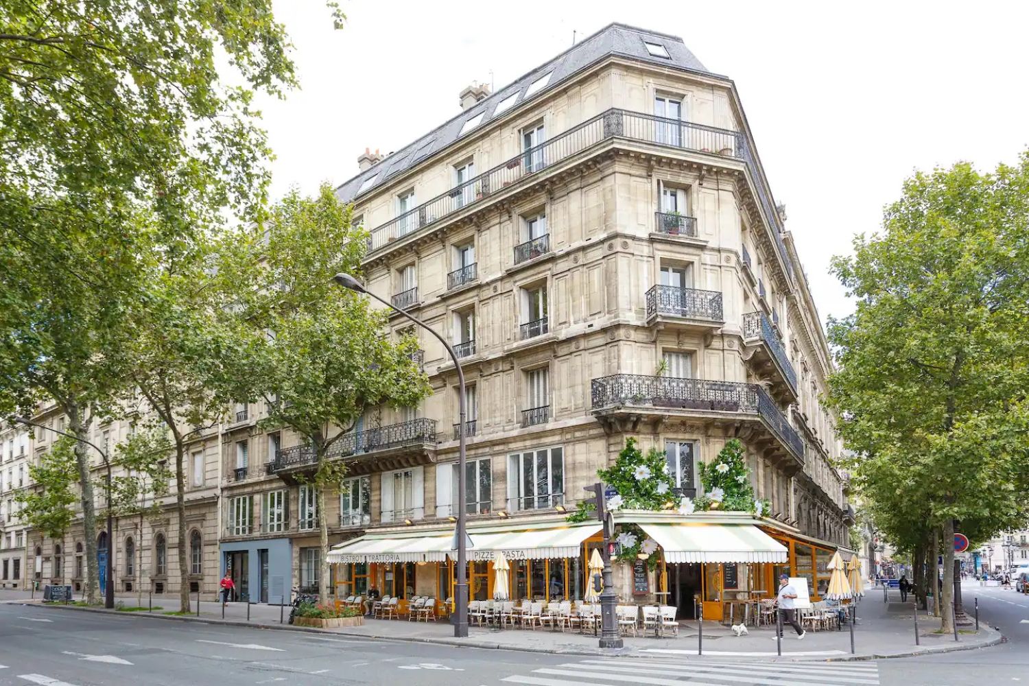 Appartement Élégant avec Vue sur Seine pour Événements à Paris