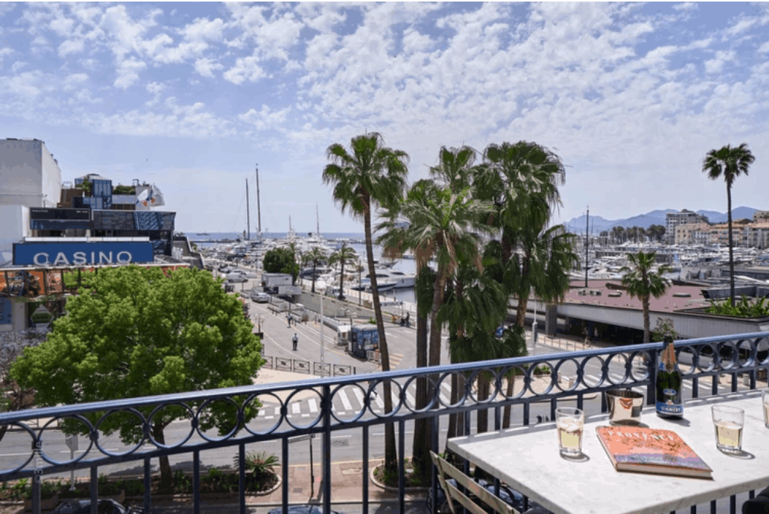 Luxury Apartment Cannes Croisette – 3 Beds, 30 Guests