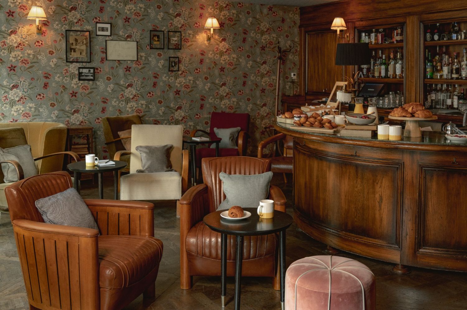 Elegant Confidential Cocktail Bar in Paris for Private Events