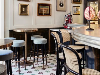 A wine bar in an 18th century mansion