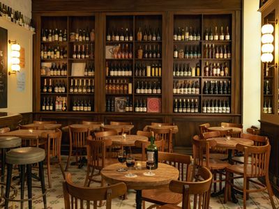 A wine bar in an 18th century mansion