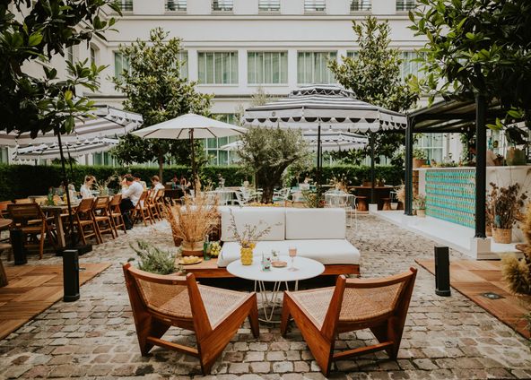 A paved interior courtyard in an 18th century mansion