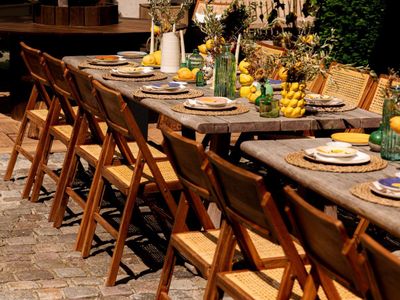 Ephemeral Terrace & Seasonal Chalet in Parisian Courtyard