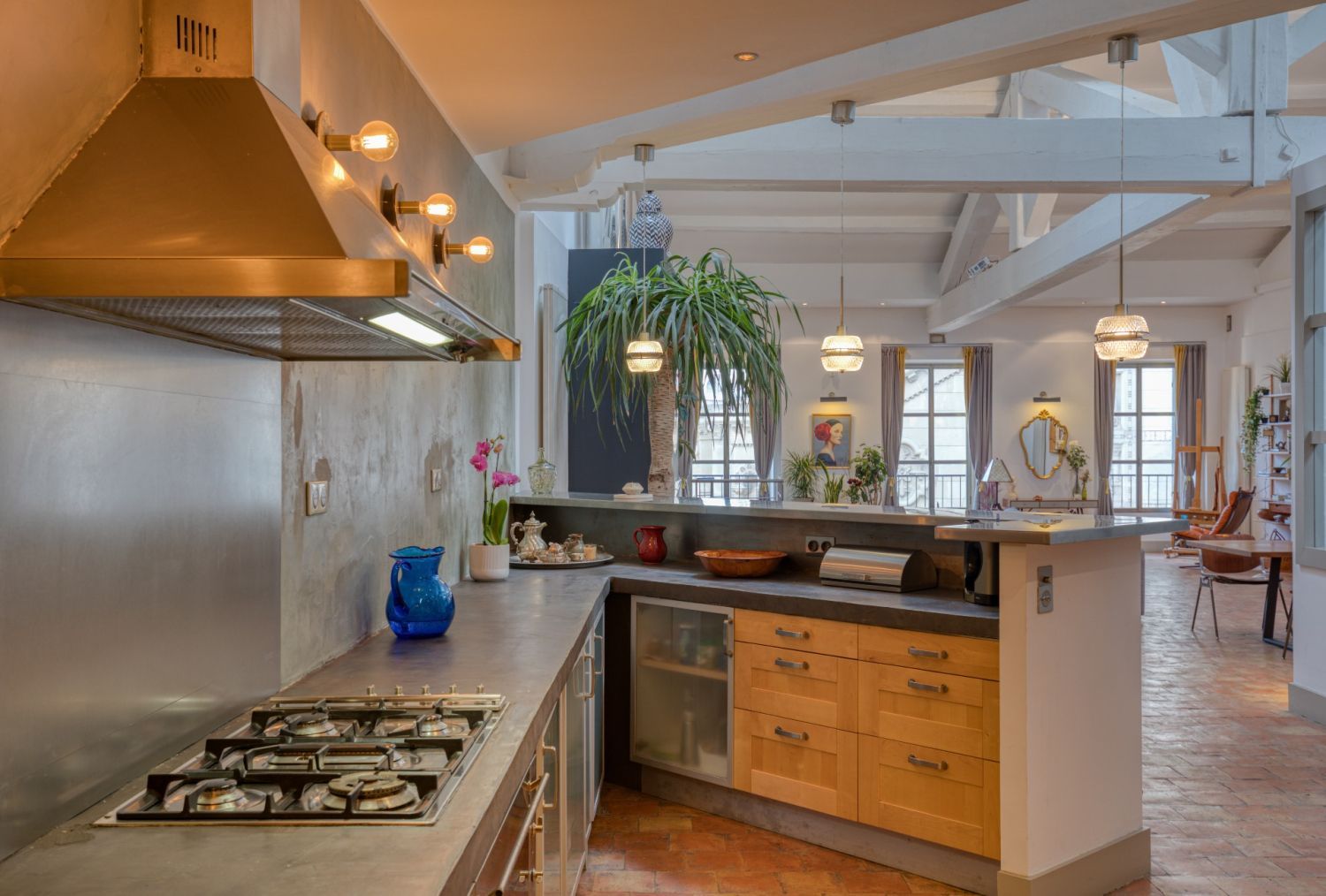 Spacious loft Marseille