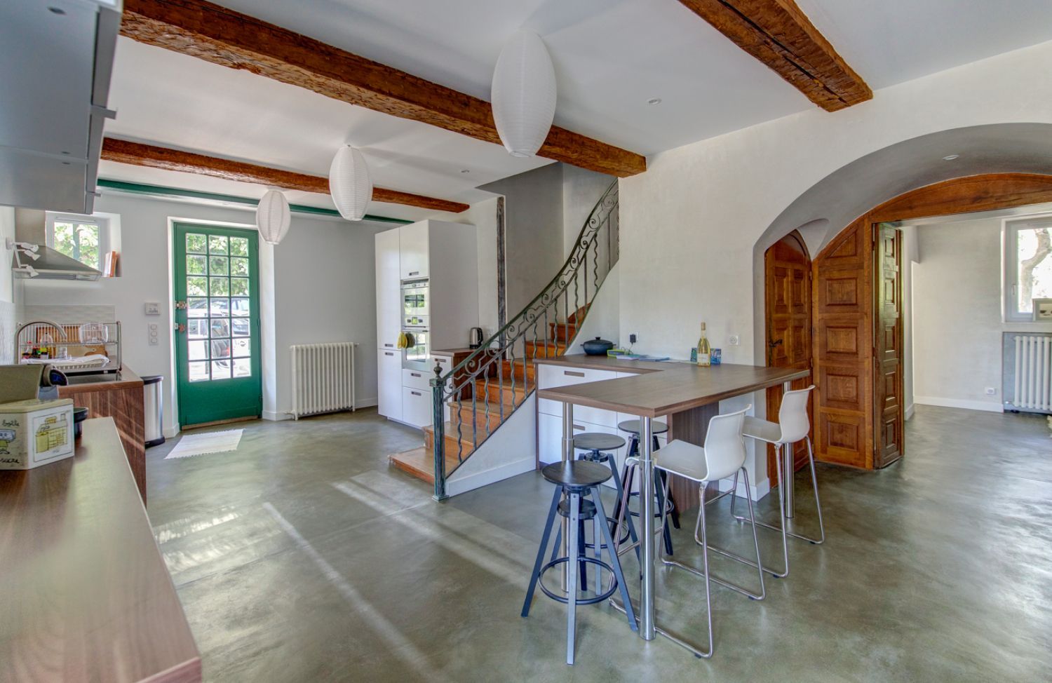 Private villa and garden 