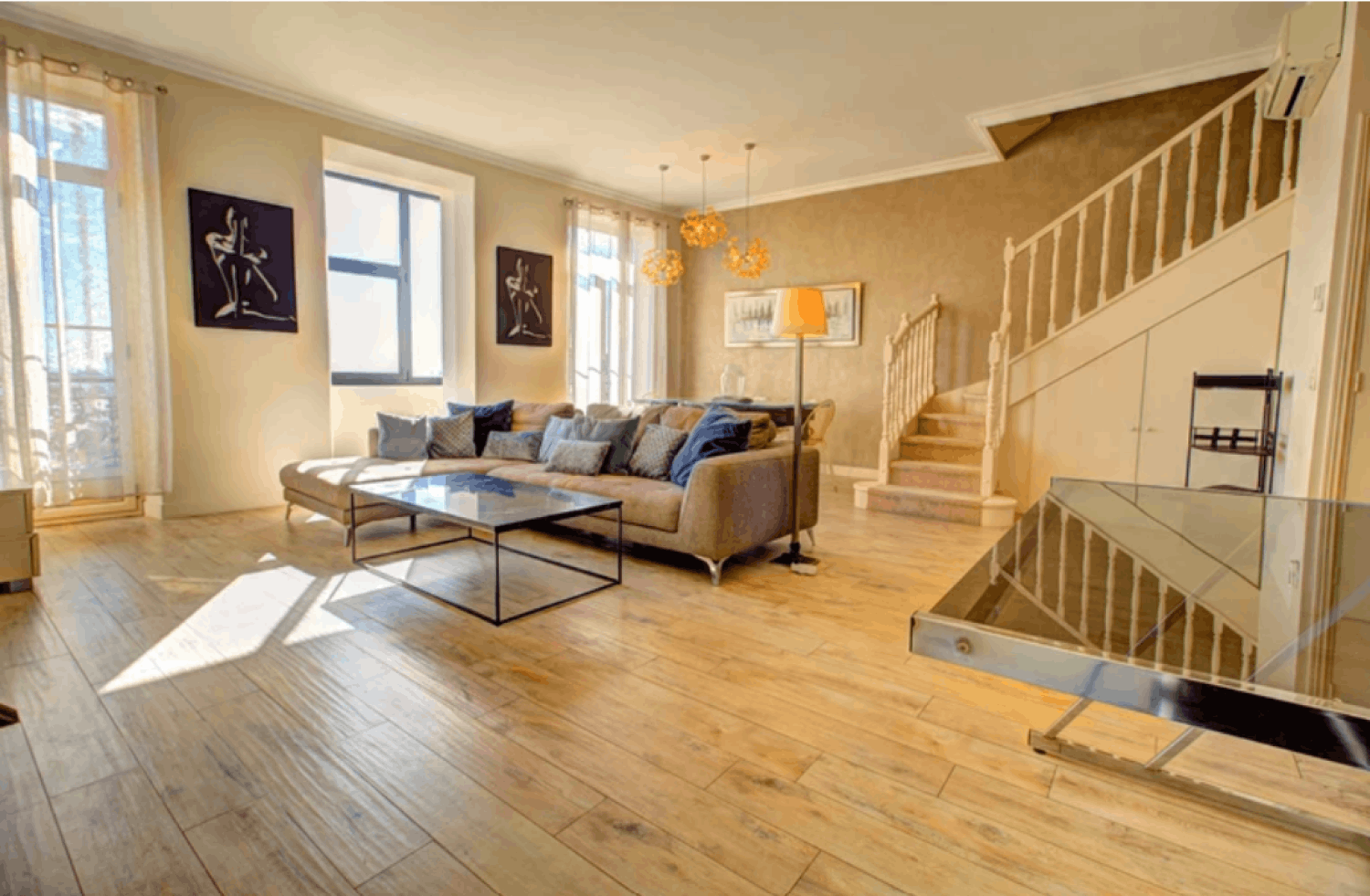 Cannes Apartment – 3 Beds Near Palais, 30 Guests