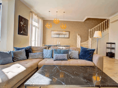 Cannes Apartment – 3 Beds Near Palais, 30 Guests