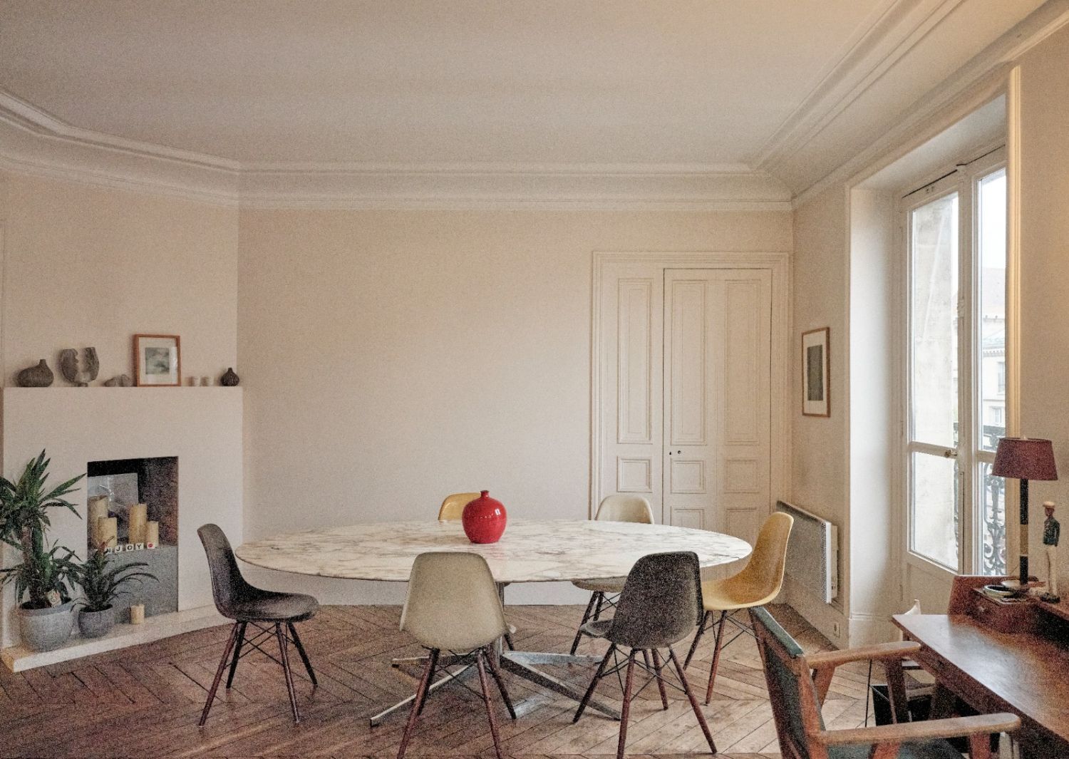 100 m² Paris Apartment with Balcony & Unique City Views