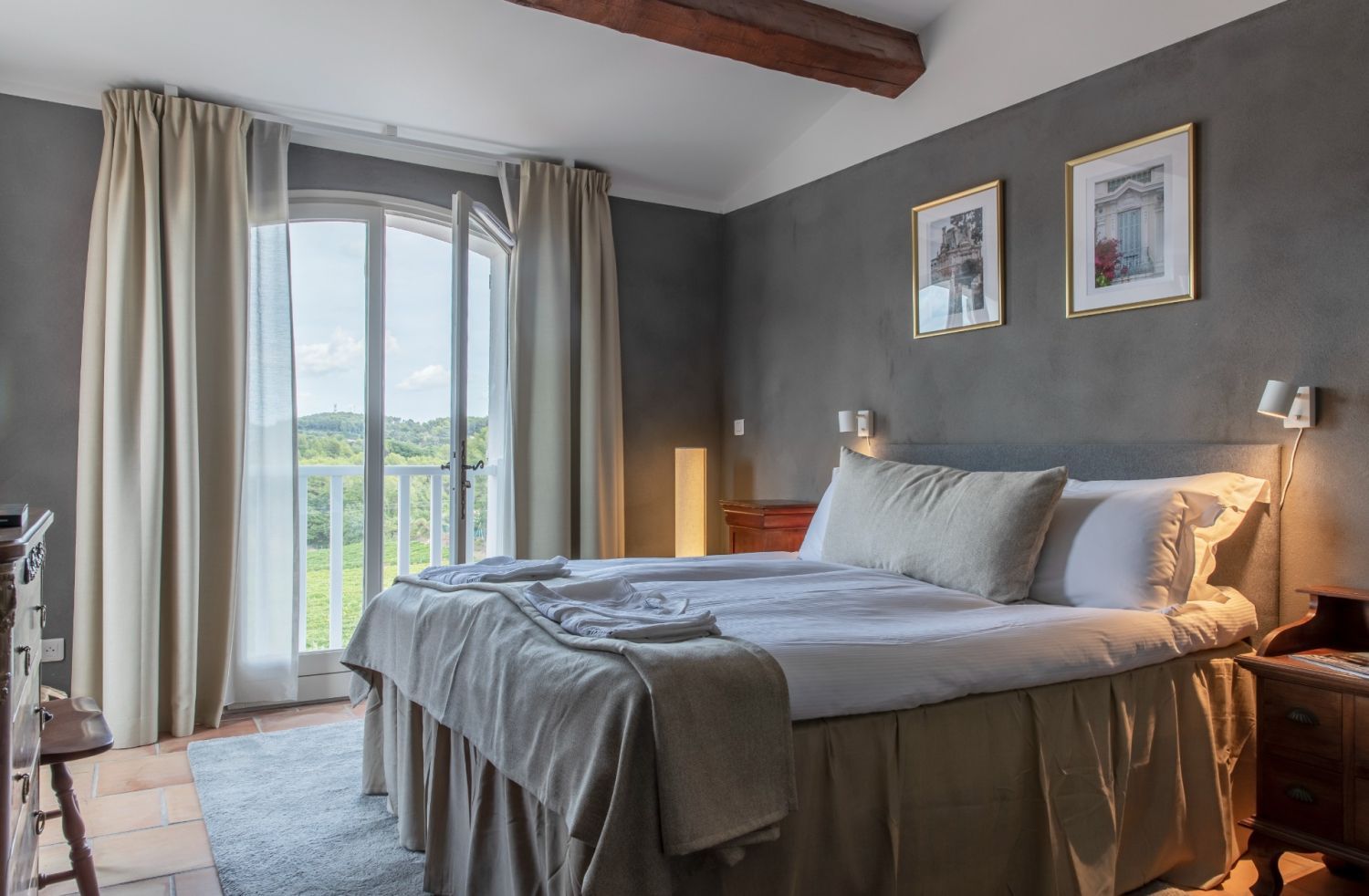 Vineyard, Hotel, Restaurant, Conference room