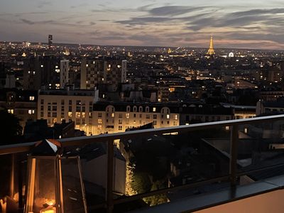 Apartment with panoramic Rooftop over Paris 