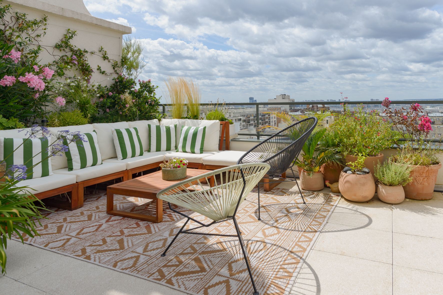 Magnifique Appartement Parisien avec Terrasse et Vue Panoramique