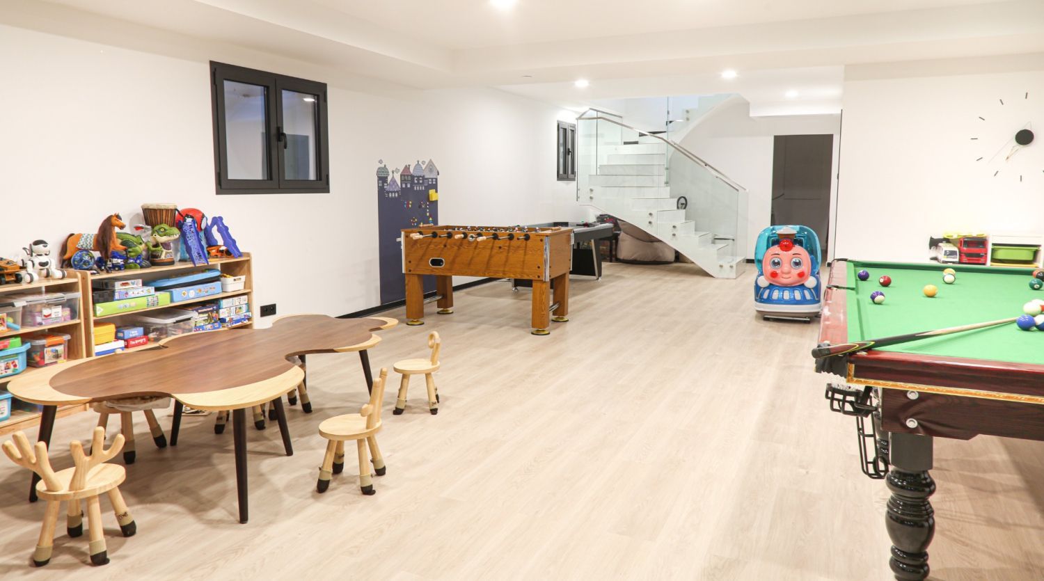 Villa de luxe avec espaces de jeux