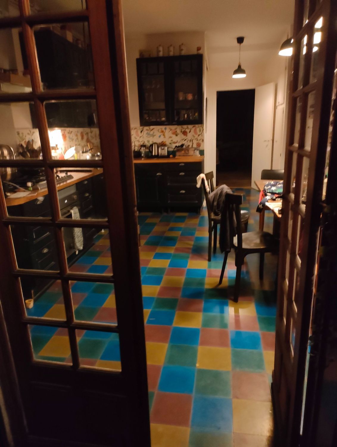 Single storey house with garden in the center of Montreuil 