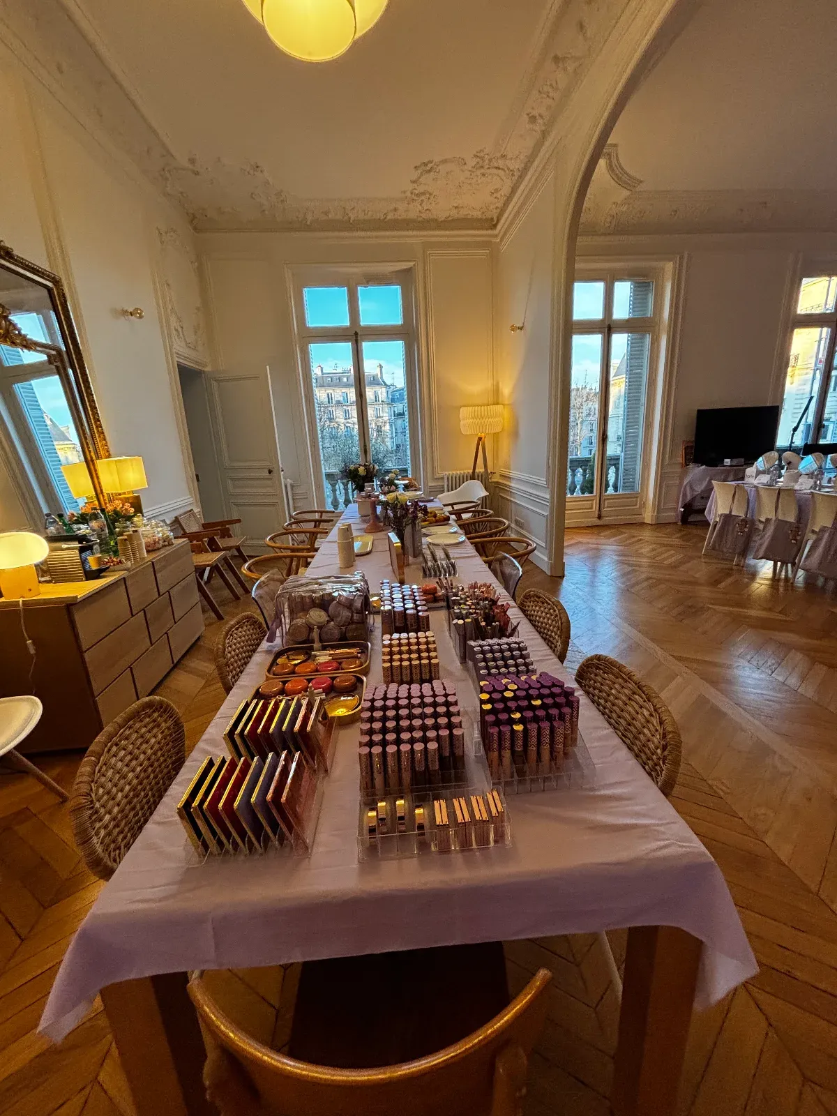 Elegant Haussmann-Style Flat for Events in Paris
