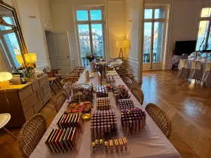 Elegant Haussmann-Style Flat for Events in Paris