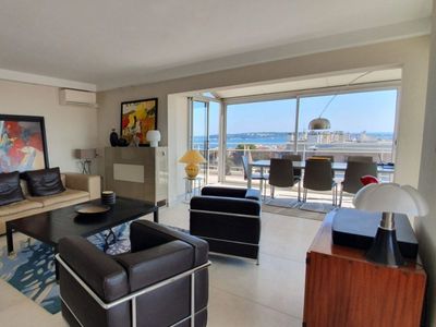 Penthouse with a large terrace and a panoramic sea view