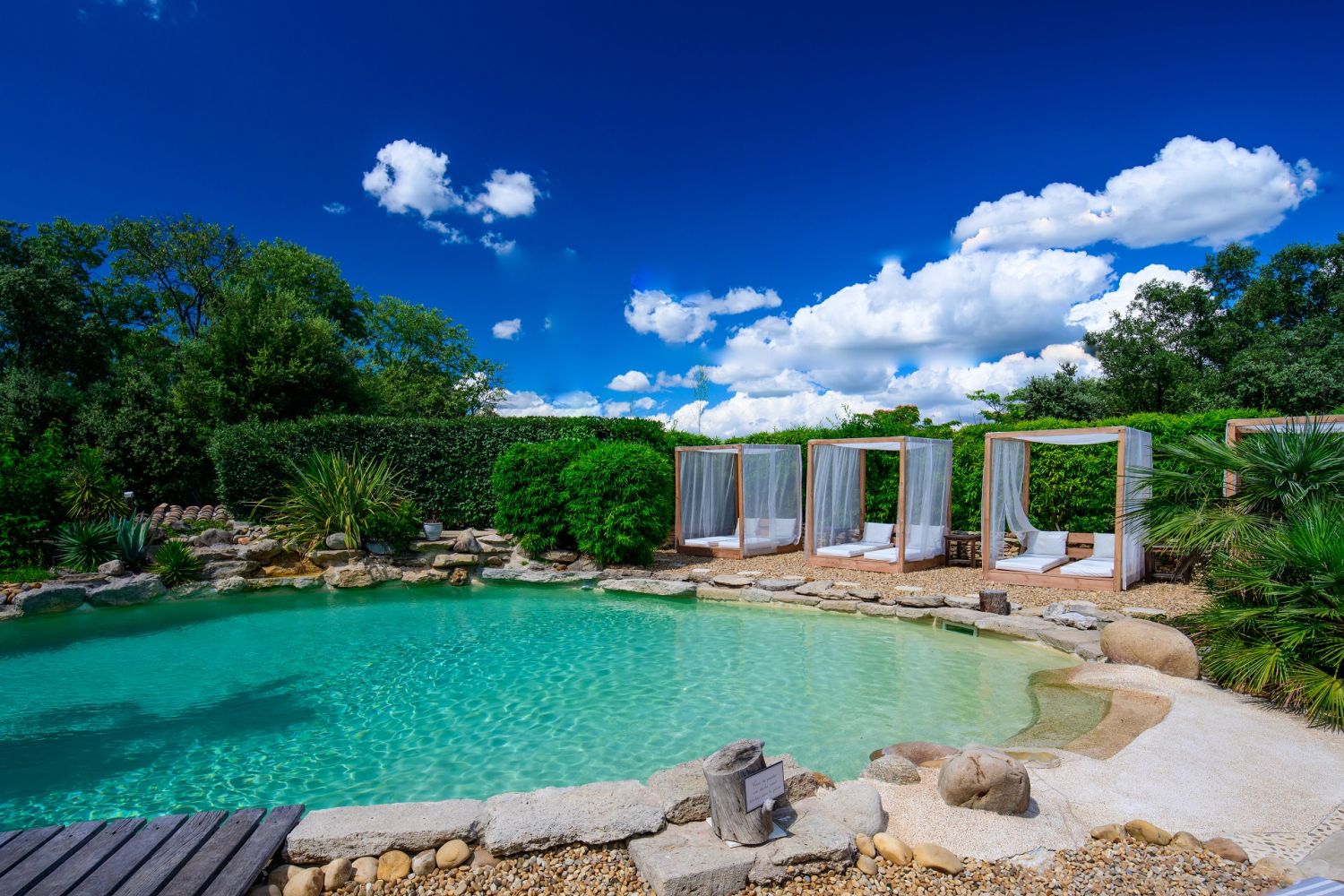 Antilles-themed estate in the heart of nature