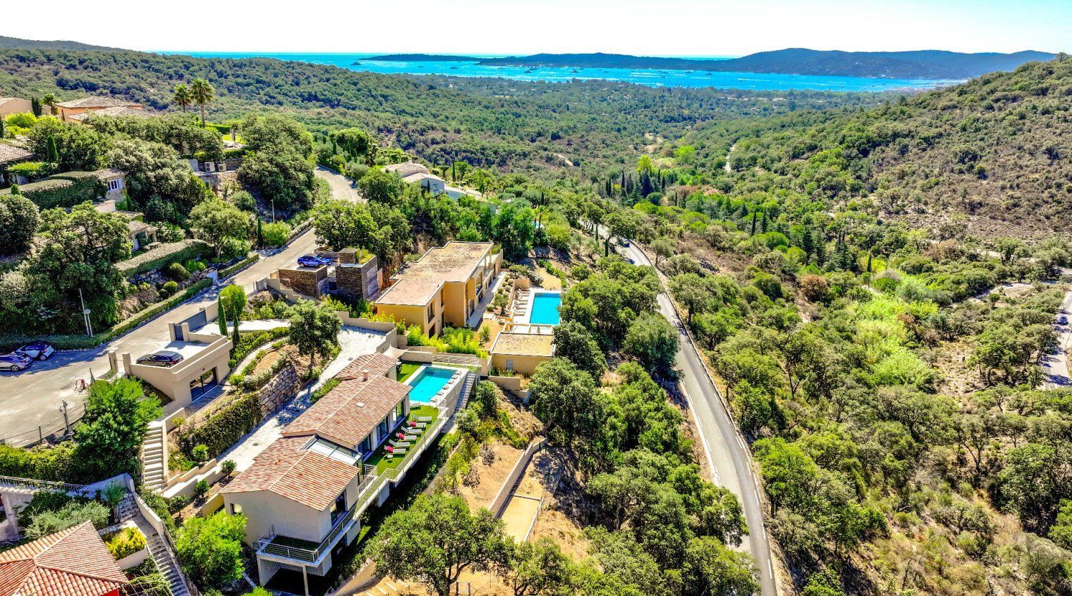 Modern Villa with Breathtaking Gulf Views in Grimaud