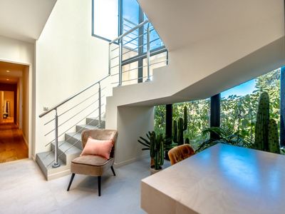 Modern Villa with Breathtaking Gulf Views in Grimaud