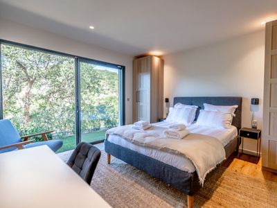 Modern Villa with Breathtaking Gulf Views in Grimaud