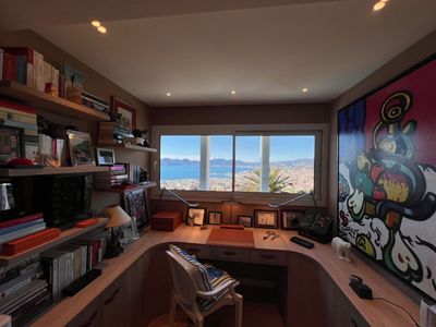 Cannes Apartment with Sea View – 30 Guests, Near Croisette