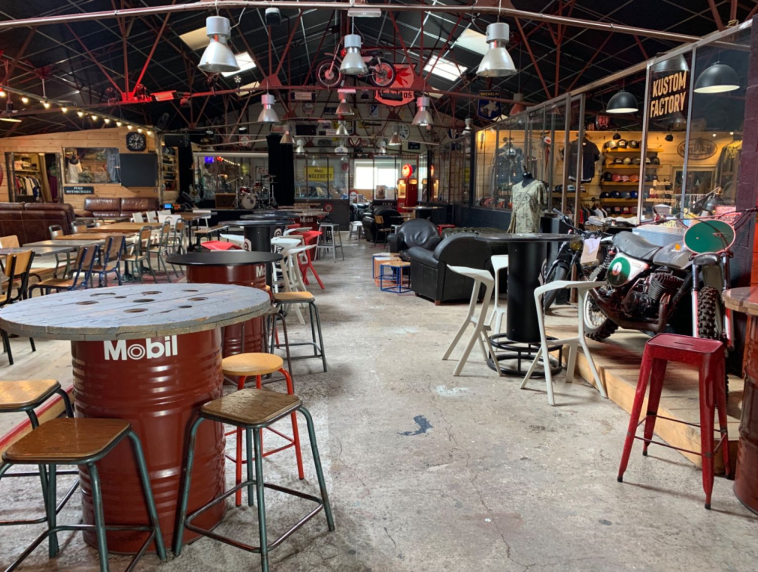 Unusual space, concept store, bar, boutique