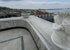 Private rooftop Duplex for 80 guests - Front View of the Palace