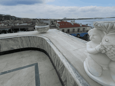 Private rooftop Duplex for 80 guests - Front View of the Palace