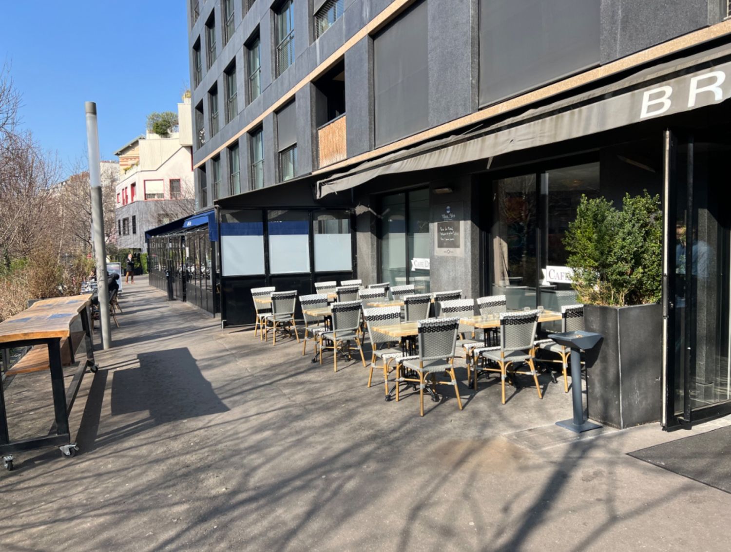 Beautiful Large-Capacity Brasserie in Paris for Events Up to 270 Guests