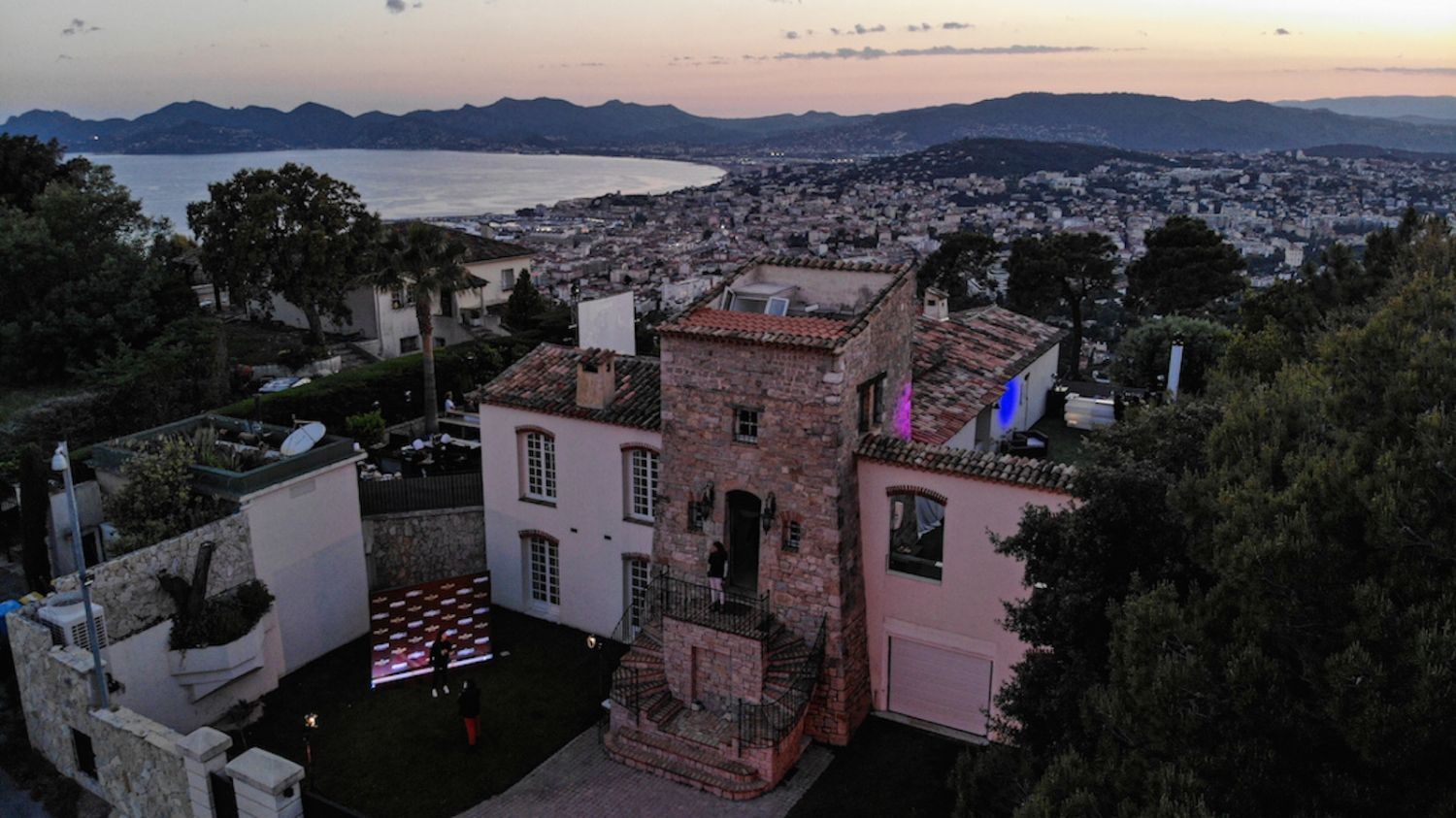 Luxury Villa in Cannes with Sea & Mountain Views