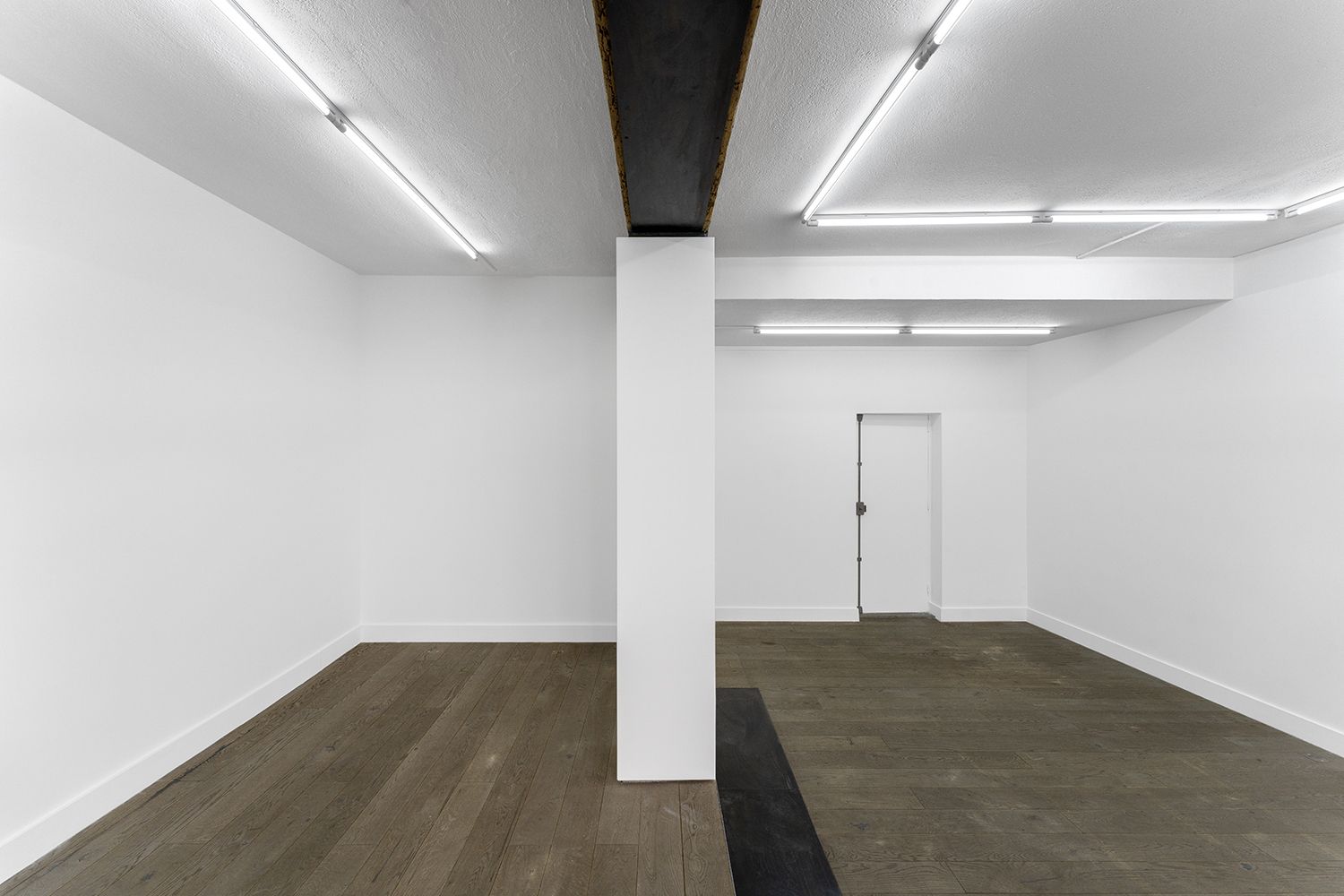 Galerie Lumineuse à Saint-Germain pour Showrooms de Mode et Ventes Privées