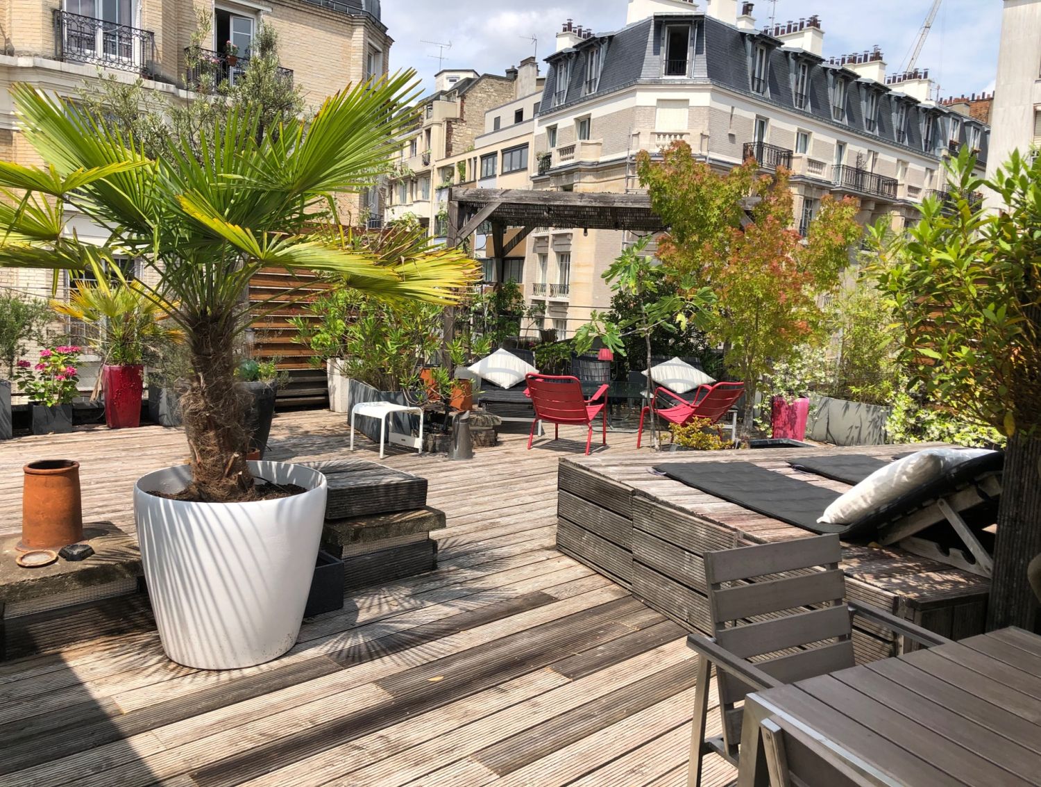 Luxury Garden Terrace Venue in Paris for Events & Gatherings