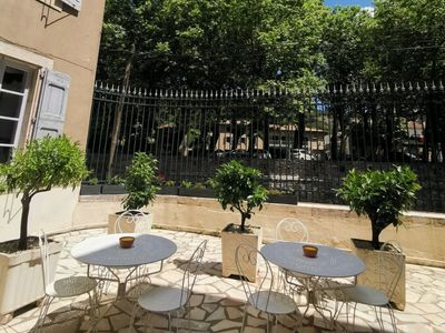 Charming house with vineyard and secret garden