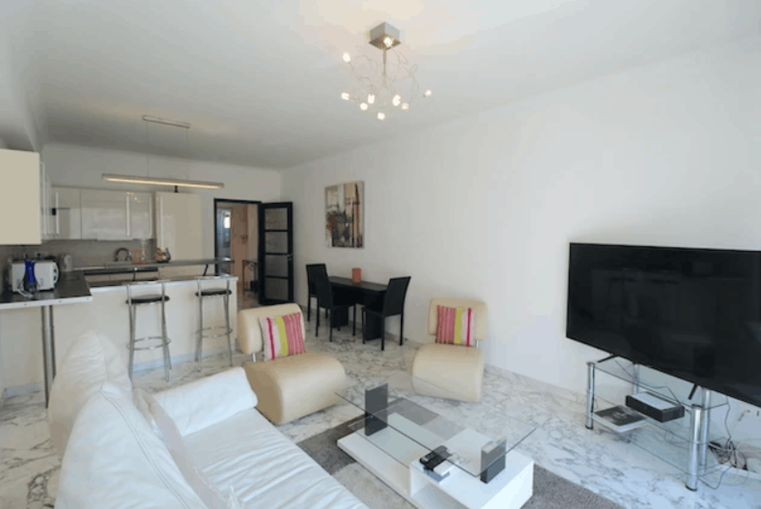 Appartement lumineux à Cannes avec terrasse – Pour séjours ou événements