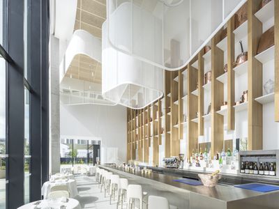 Restaurant gastronomique et salles de séminaires