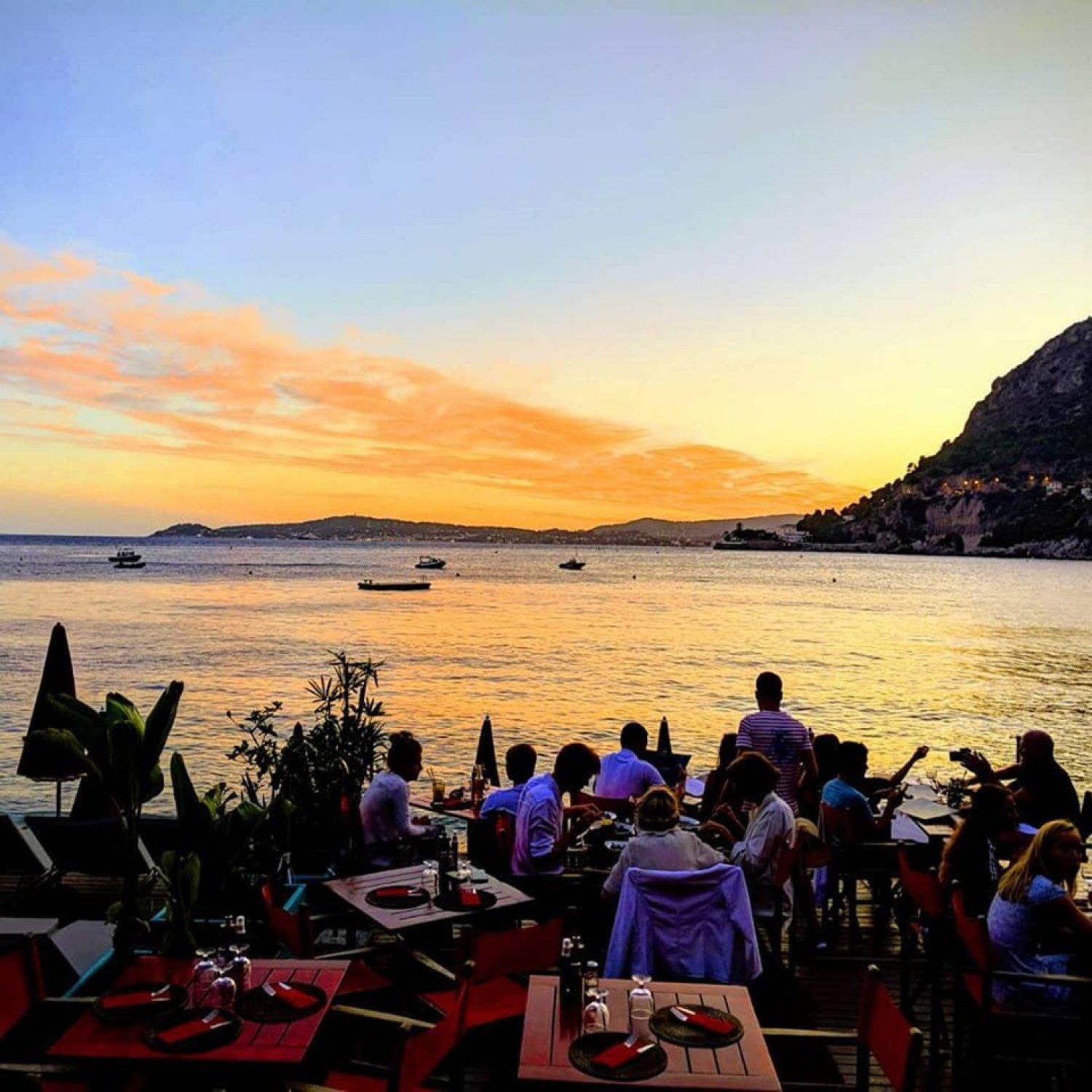 Eden Restaurant: Mediterranean Paradise with Sea Views