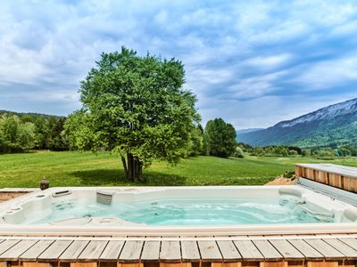 Panorama d'exception sur les montagnes alpines