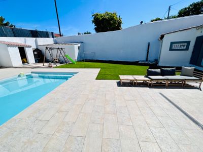 600 m² garden and swimming pool at the foot of the Calanques 