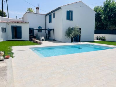 600 m² garden and swimming pool at the foot of the Calanques 