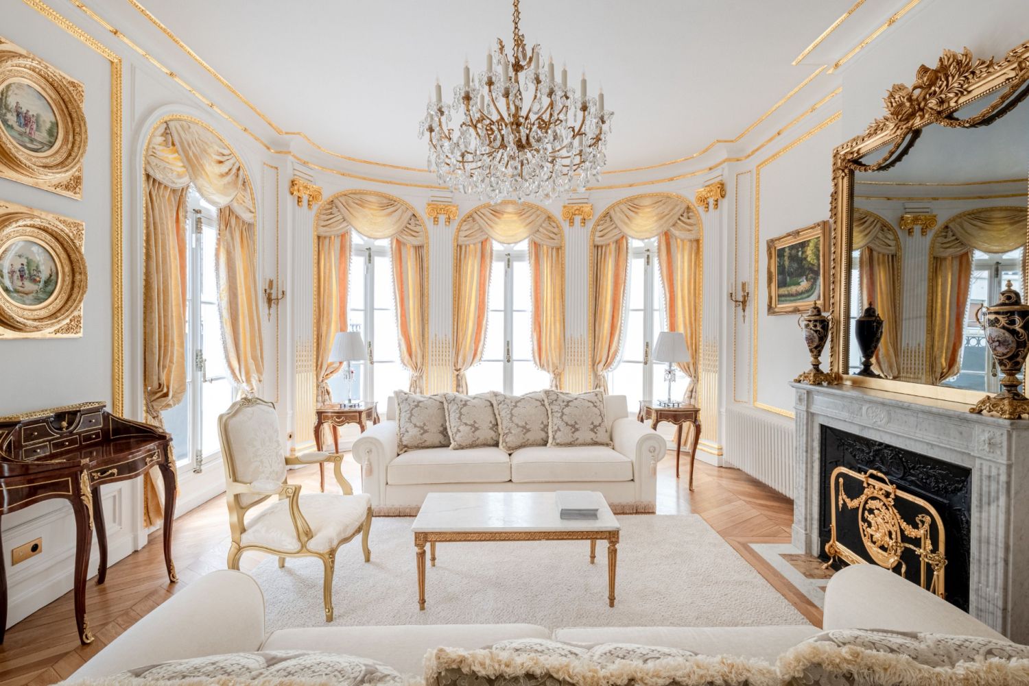 Elegant Parisian Venue for Exclusive Events & Seminars