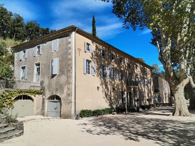 Magnificent wine château in the South of France