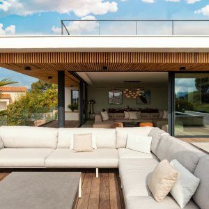 Exceptional villa & Spa of 360 m² 100 meters from the beach   